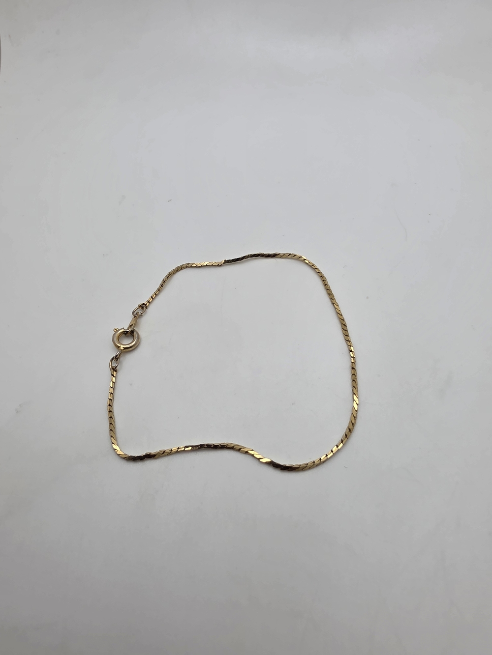 Gold Slim Herringbone Chain Bracelet